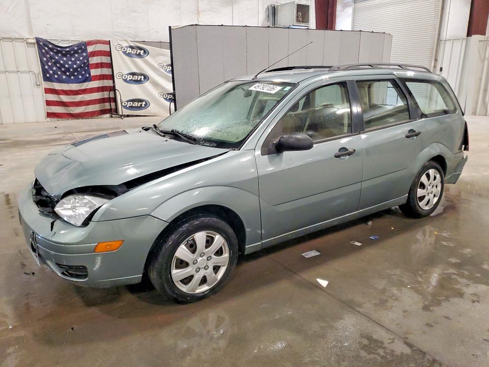 49792106 :رقم المزاد ، 1FAFP36N35W179347 vin ، 2005 Ford Focus مزاد بيع