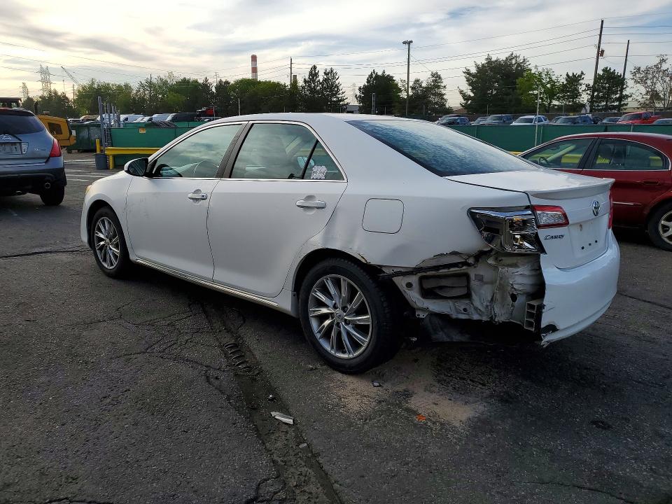 2013 Toyota Camry მანქანა იყიდება აუქციონზე, vin: 4T4BF1FK0DR336124, აუქციონის ნომერი: 50254756