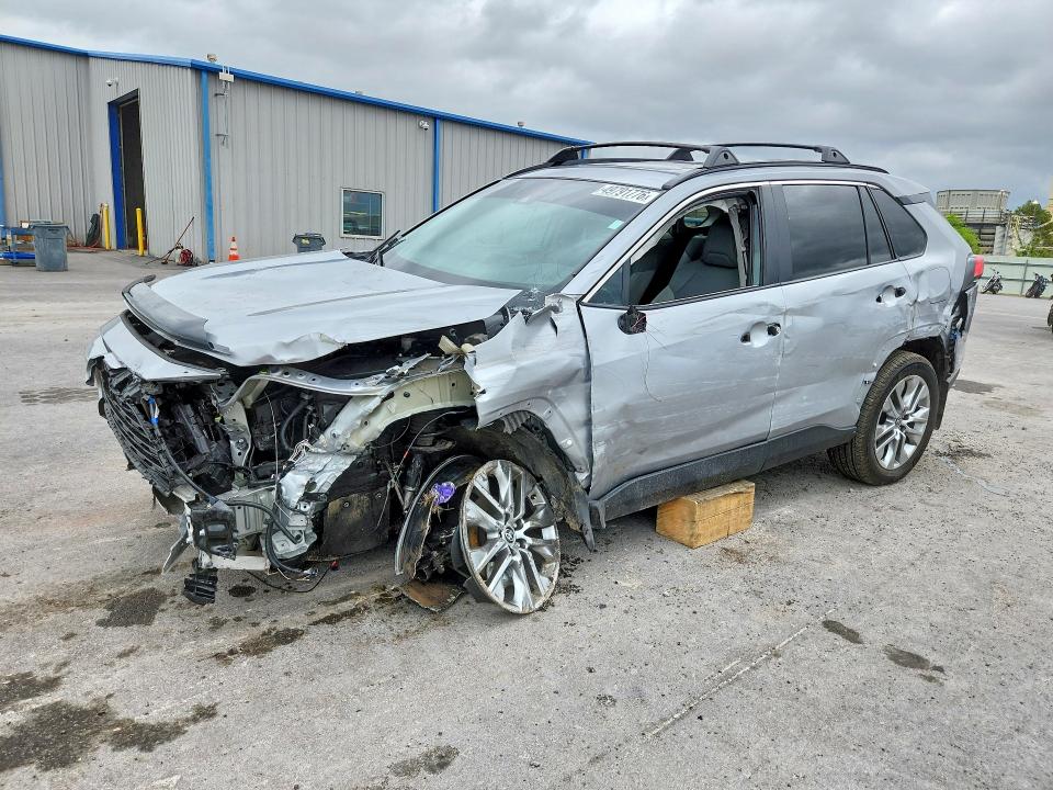 Продажа на аукционе авто 2025 Toyota Rav4, vin: 2T3C1RFV7SW398811, номер лота: 49791776