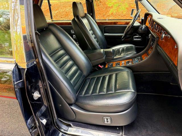 48590576 :رقم المزاد ، SCBZR03D9MCX34218 vin ، 1991 Bentley Turbo مزاد بيع