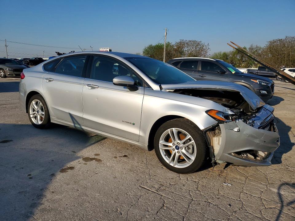 Продажа на аукционе авто 2018 Ford Fusion, vin: 3FA6P0LU3JR208658, номер лота: 48910106