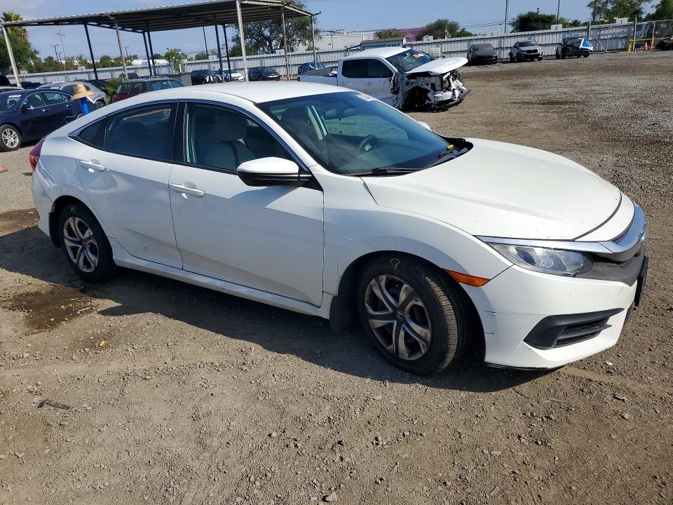 Продажа на аукционе авто 2017 Honda Civic, vin: 19XFC2F51HE201232, номер лота: 50354466