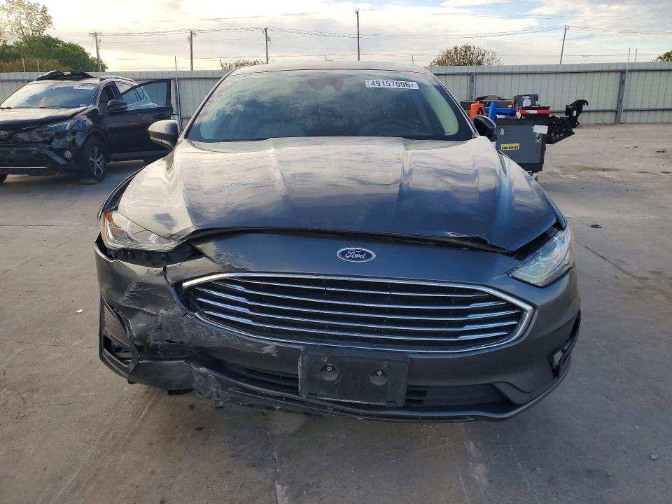 Продажа на аукционе авто 2019 Ford Fusion, vin: 3FA6P0HD5KR282559, номер лота: 49157096