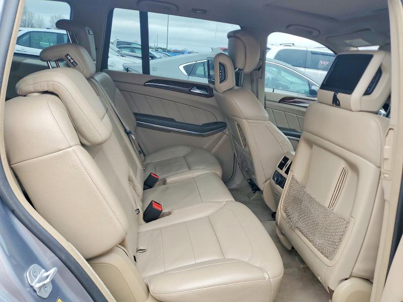 Продажа на аукционе авто 2015 Mercedes-benz Gl, vin: 4JGDF7DE3FA461755, номер лота: 49471536