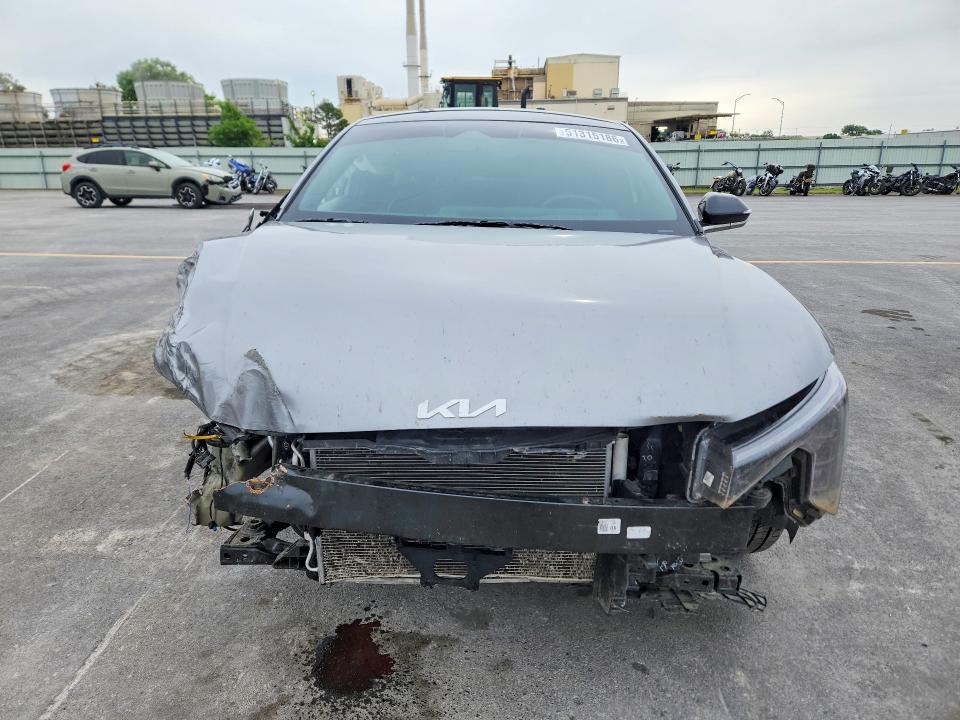 2025 Kia K4 მანქანა იყიდება აუქციონზე, vin: 3KPFW4DE2SE203617, აუქციონის ნომერი: 51315186
