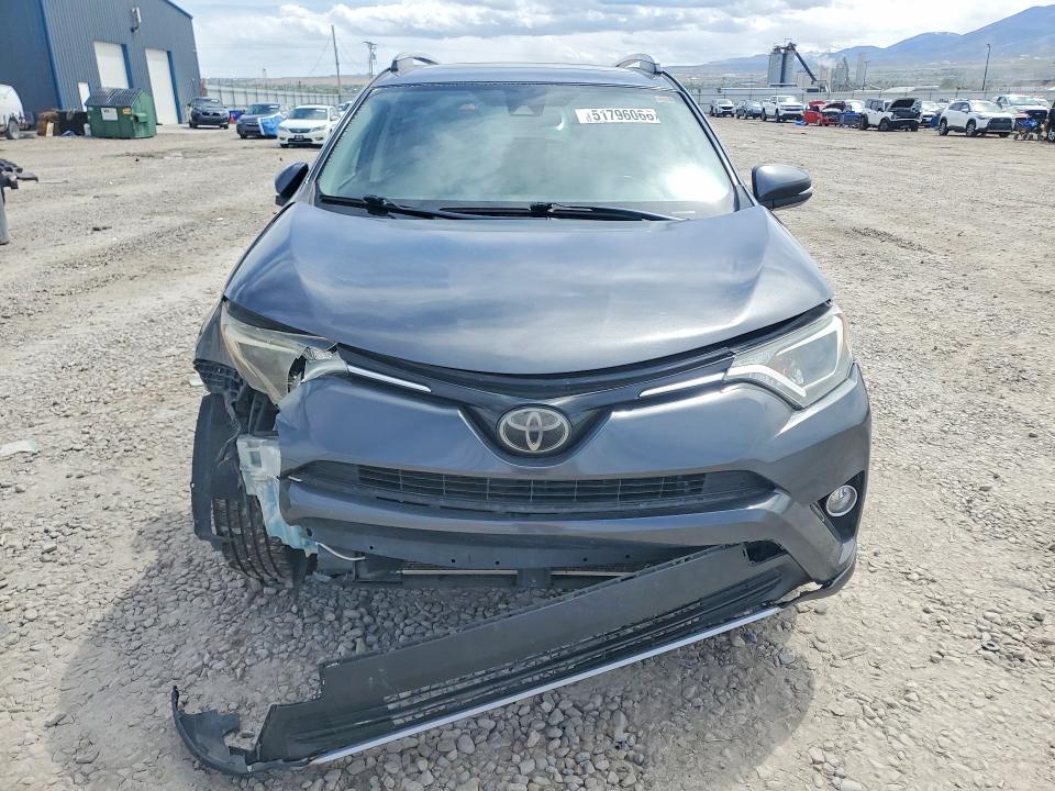 Aukcja sprzedaży 2018 Toyota Rav4, vin: JTMRFREV0JD237077, numer aukcji: 51796066