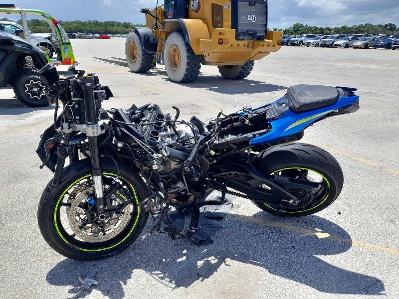 48892286 :رقم المزاد ، JS1DM11B8H2100806 vin ، 2017 Suzuki Gsx-r1000 مزاد بيع
