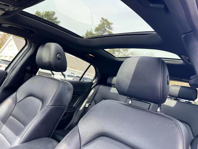 52001026 :رقم المزاد ، WDCTG4EB0JJ442812 vin ، 2018 Mercedes-benz Gla مزاد بيع