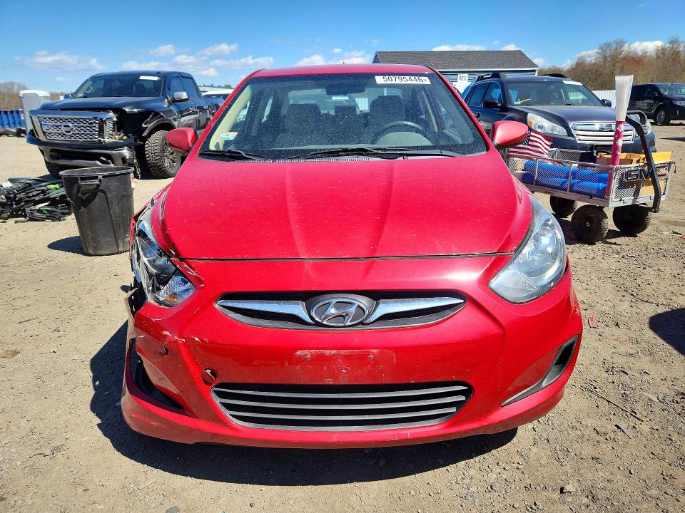 50795446 :رقم المزاد ، KMHCT4AE3DU316492 vin ، 2013 Hyundai Accent مزاد بيع
