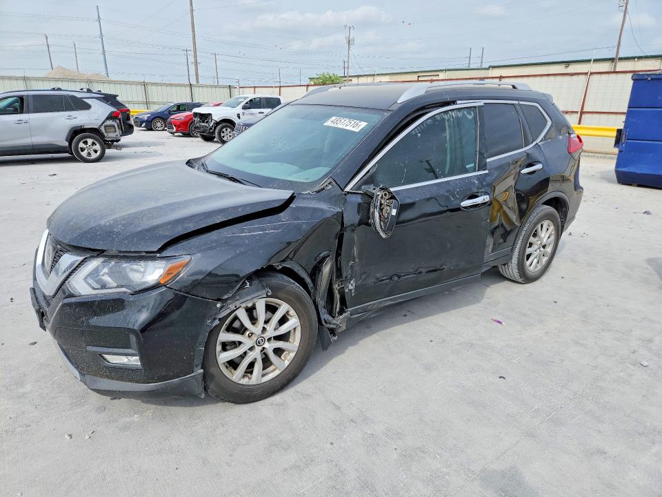 50611286 :رقم المزاد ، KNMAT2MT1HP582527 vin ، 2017 Nissan Rogue مزاد بيع