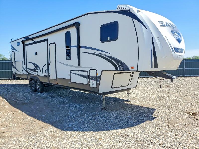 2020 Sabre By Forest Rive Recreational Vehicle (rv) მანქანა იყიდება აუქციონზე, vin: 5ZT3SR3B2L6103476, აუქციონის ნომერი: 48720236