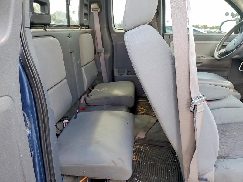 49808496 :رقم المزاد ، 1D7HE42K55S157440 vin ، 2005 Dodge Dakota مزاد بيع