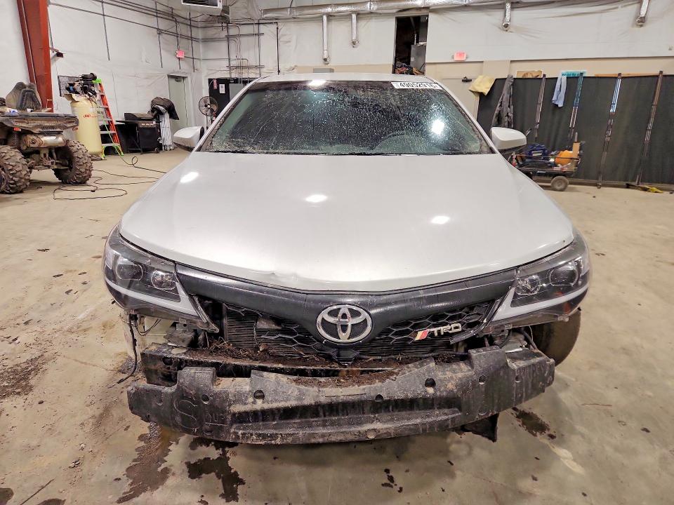 Продаж на аукціоні авто 2014 Toyota Camry, vin: 4T1BF1FK9EU739580, номер лоту: 49052916