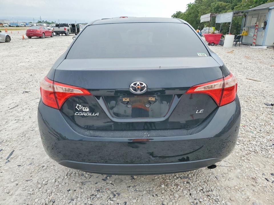 Продажа на аукционе авто 2018 Toyota Corolla, vin: 5YFBURHE7JP761147, номер лота: 51997126