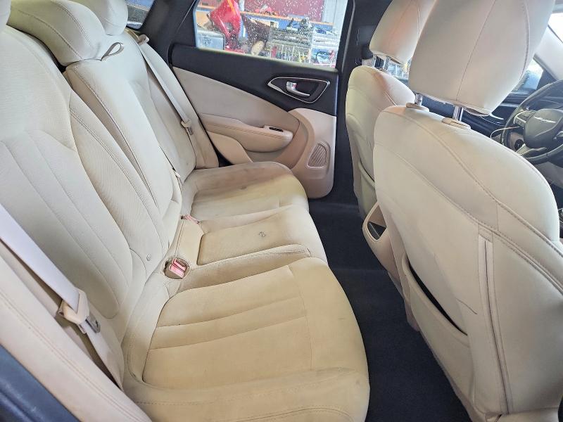 Продажа на аукционе авто 2015 Chrysler 200, vin: 1C3CCCAB4FN734565, номер лота: 49812306