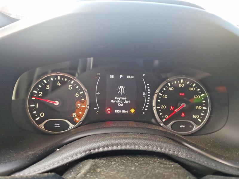 2018 Jeep Renegade მანქანა იყიდება აუქციონზე, vin: ZACCJBAB8JPH92688, აუქციონის ნომერი: 51260426