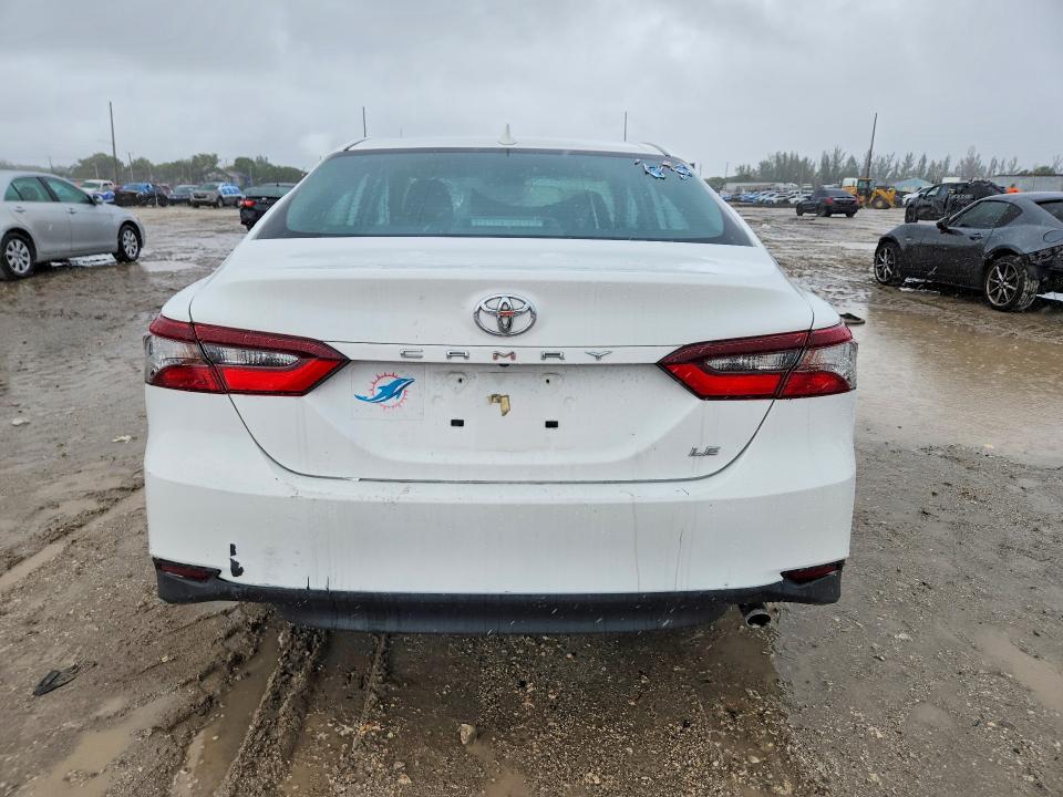 2022 Toyota Camry მანქანა იყიდება აუქციონზე, vin: 4T1C11AK2NU060079, აუქციონის ნომერი: 49259136