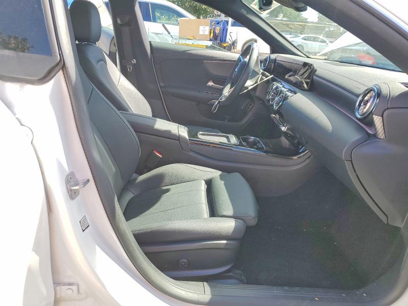 49798906 :رقم المزاد ، W1K5J4GB5SN553840 vin ، 2025 Mercedes-benz Cla مزاد بيع