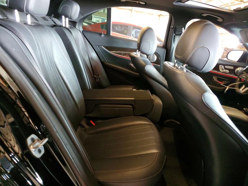 48849726 :رقم المزاد ، WDDZF6JB6LA755263 vin ، 2020 Mercedes-benz E مزاد بيع