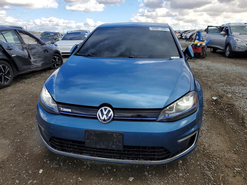 50001306 :رقم المزاد ، WVWPP7AUXFW911088 vin ، 2015 Volkswagen E-golf مزاد بيع