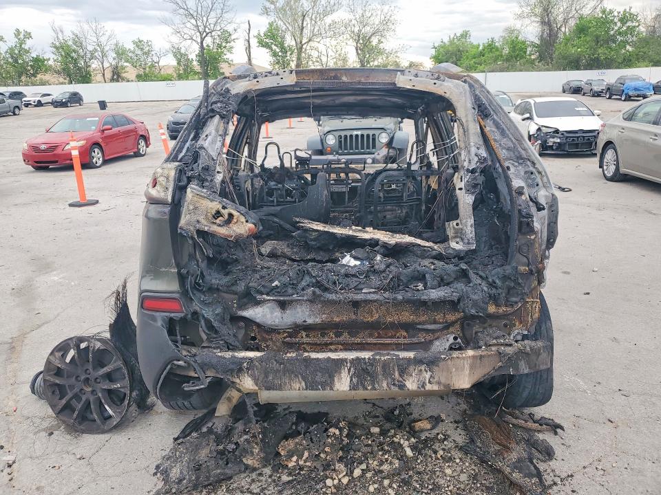 Продажа на аукционе авто 2021 Jeep Cherokee, vin: 1C4PJMCBXMD166914, номер лота: 49976796
