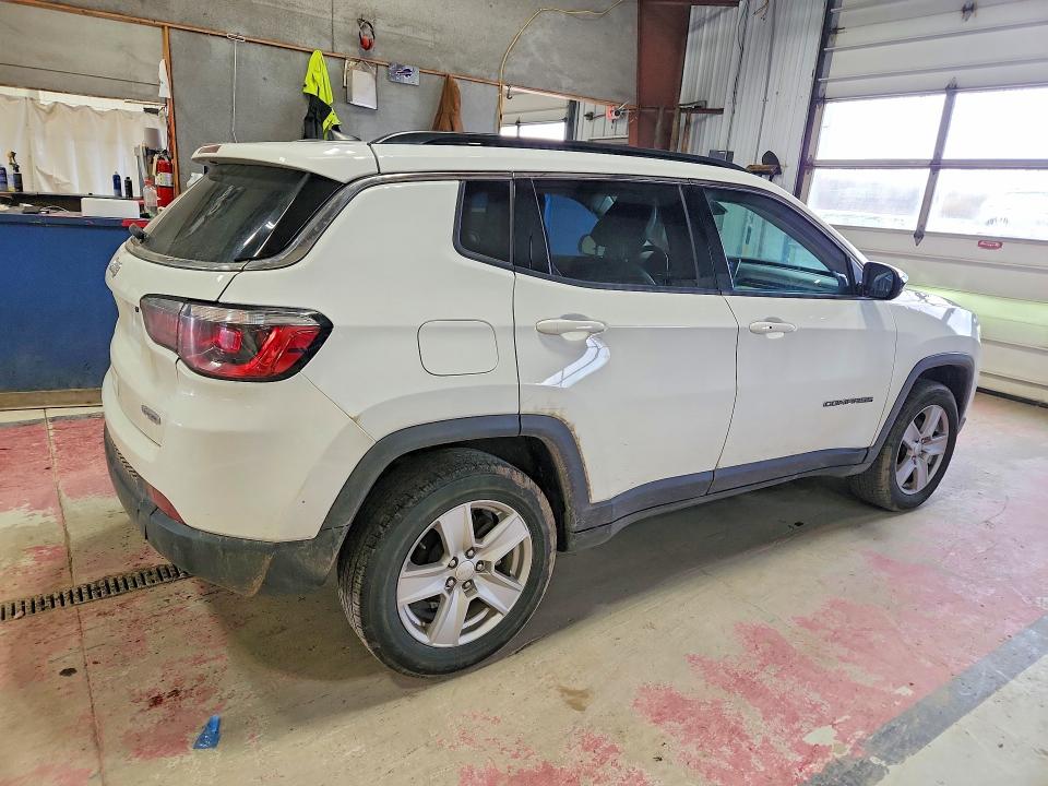 49823806 :رقم المزاد ، 3C4NJDBB4NT231373 vin ، 2022 Jeep Compass مزاد بيع