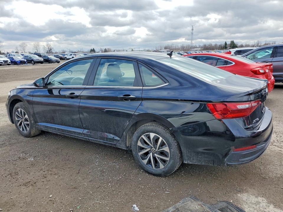 48108206 :رقم المزاد ، 3VWCM7BU9NM013888 vin ، 2022 Volkswagen Jetta مزاد بيع