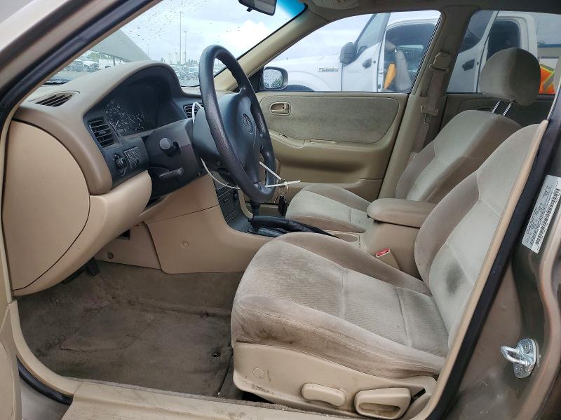 50342926 :رقم المزاد ، 1YVGF22C9X5880008 vin ، 1999 Mazda 626 مزاد بيع