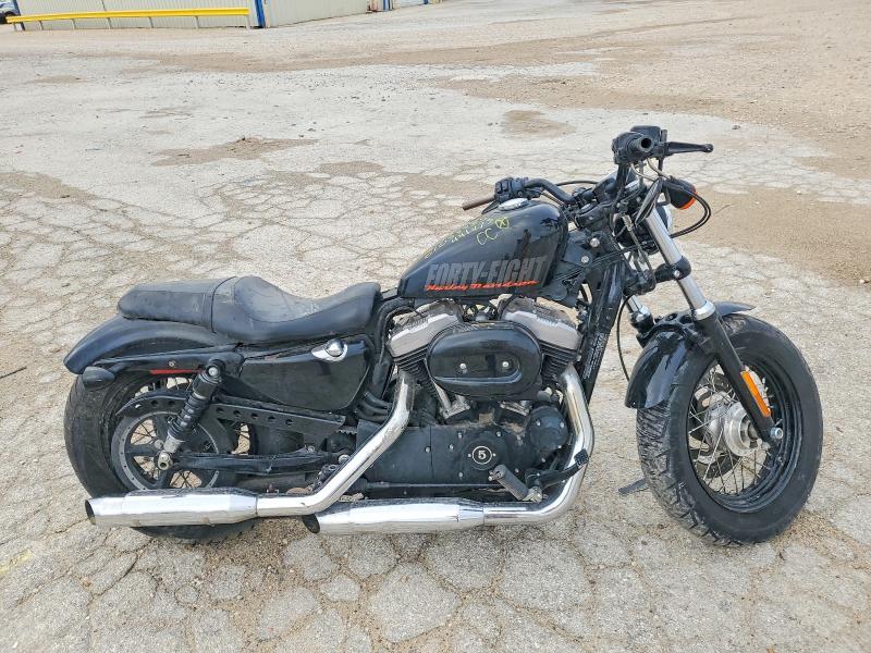 49608216 :رقم المزاد ، 1HD1LC310FC441473 vin ، 2015 Harley-davidson Xl1200 مزاد بيع