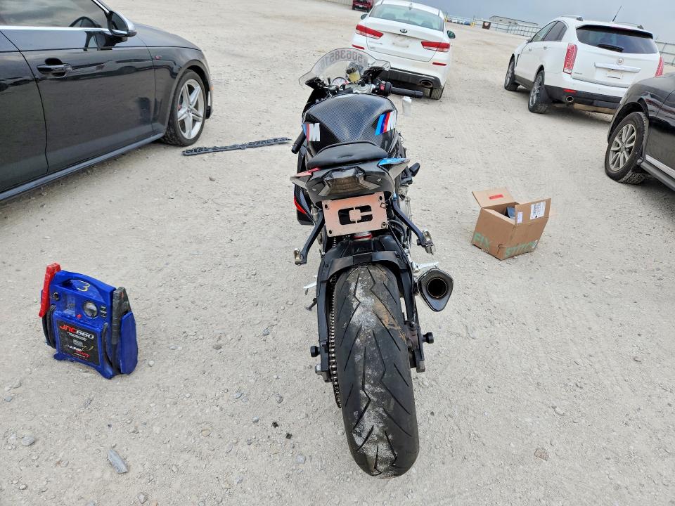 Продажа на аукционе авто 2015 Bmw S 1000, vin: WB10D2105FZ352412, номер лота: 50638516