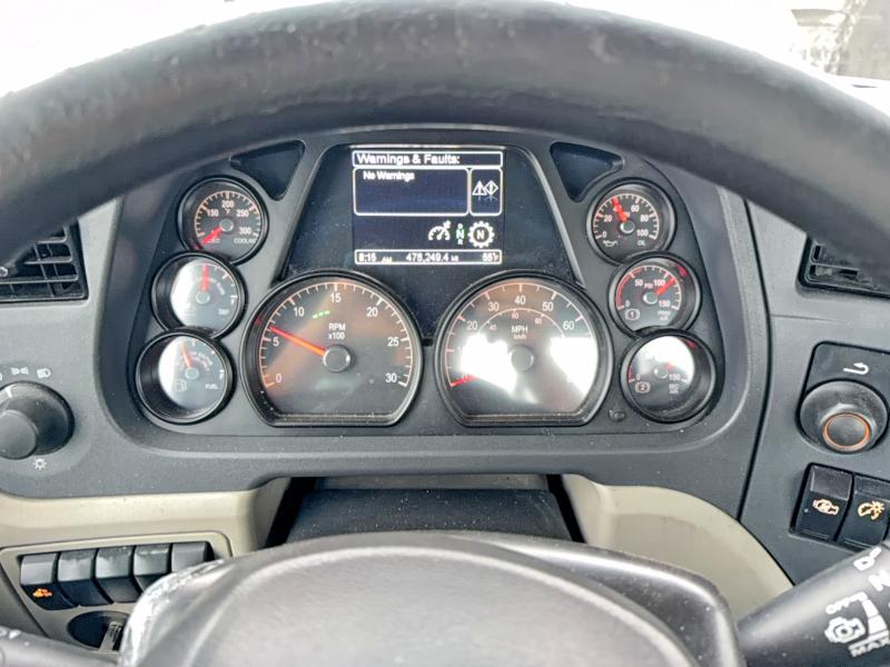 51414106 :رقم المزاد ، 1XPBAK9X5KD632553 vin ، 2019 Peterbilt 579 مزاد بيع