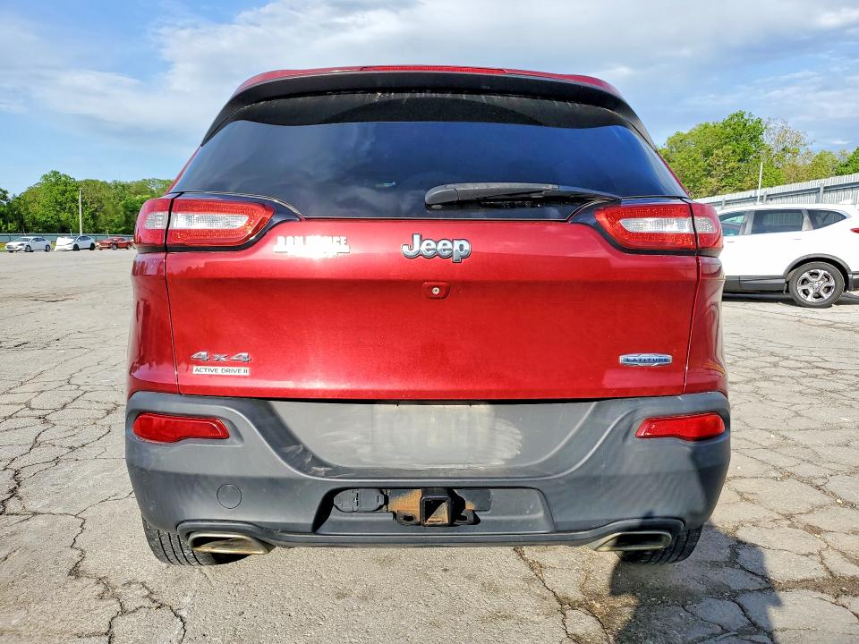 51898116 :رقم المزاد ، 1C4PJMCS0FW527848 vin ، 2015 Jeep Cherokee مزاد بيع