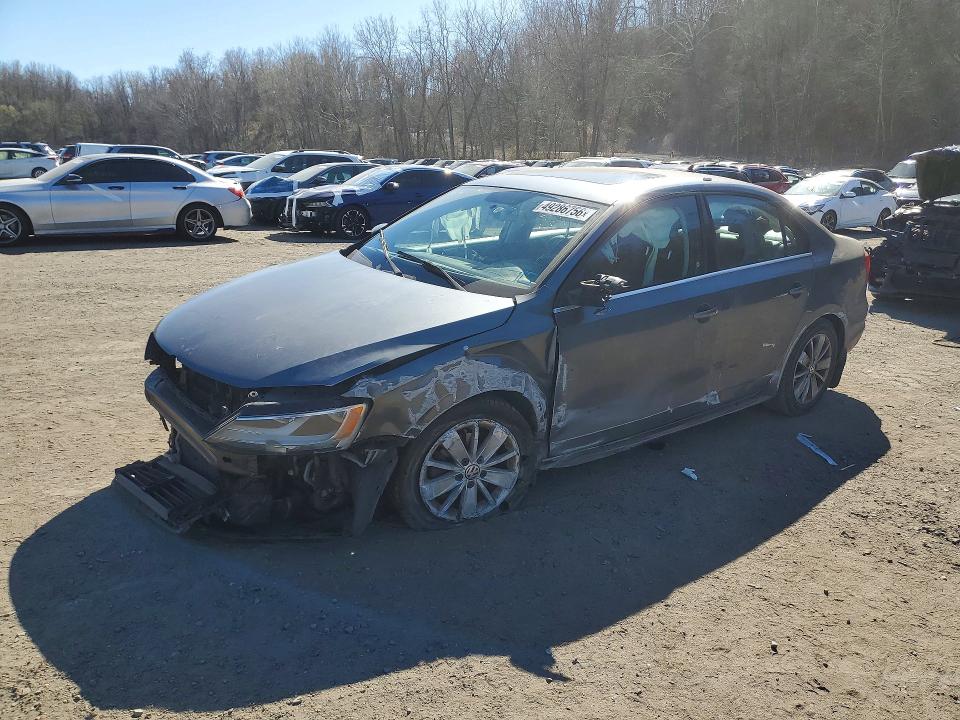 49286756 :رقم المزاد ، 3VWD17AJXFM342816 vin ، 2015 Volkswagen Jetta مزاد بيع