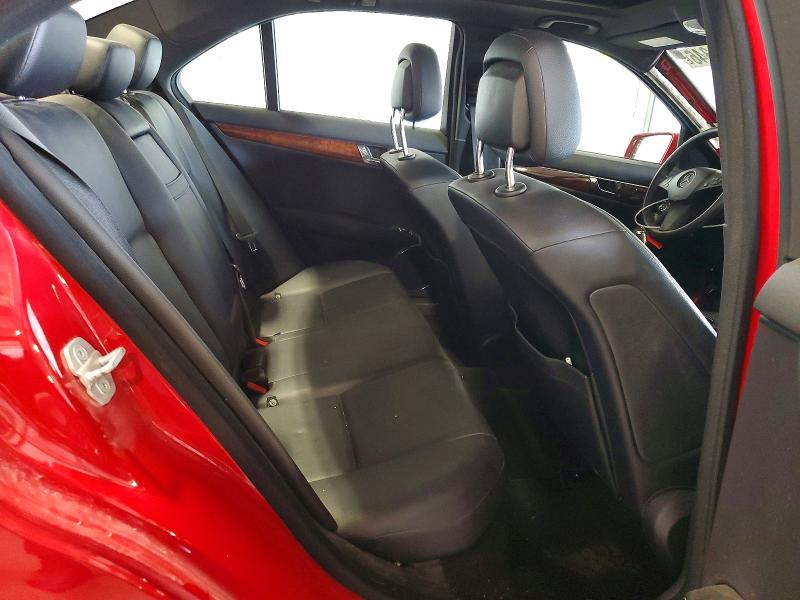 50528346 :رقم المزاد ، WDDGF8BBXBR144170 vin ، 2011 Mercedes-benz C مزاد بيع