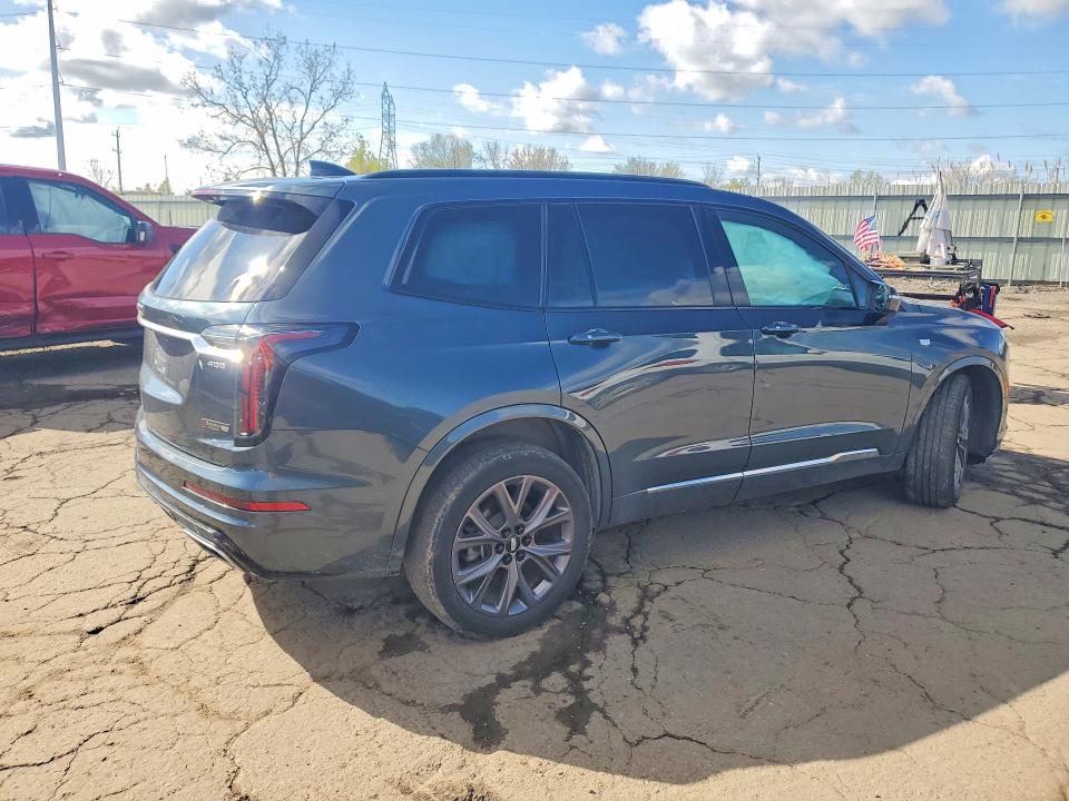 51821056 :رقم المزاد ، 1GYKPGRS2LZ104288 vin ، 2020 Cadillac Xt6 مزاد بيع