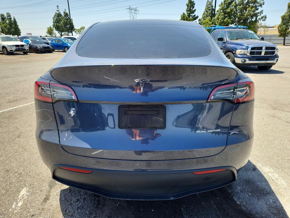 50230176 :رقم المزاد ، 7SAYGDEE8PA136253 vin ، 2023 Tesla Model Y مزاد بيع