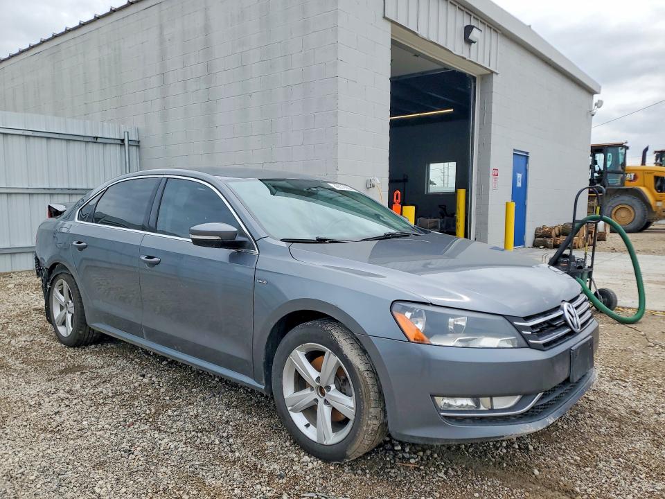 Aukcja sprzedaży 2015 Volkswagen Passat, vin: 1VWAT7A39FC103015, numer aukcji: 49379356