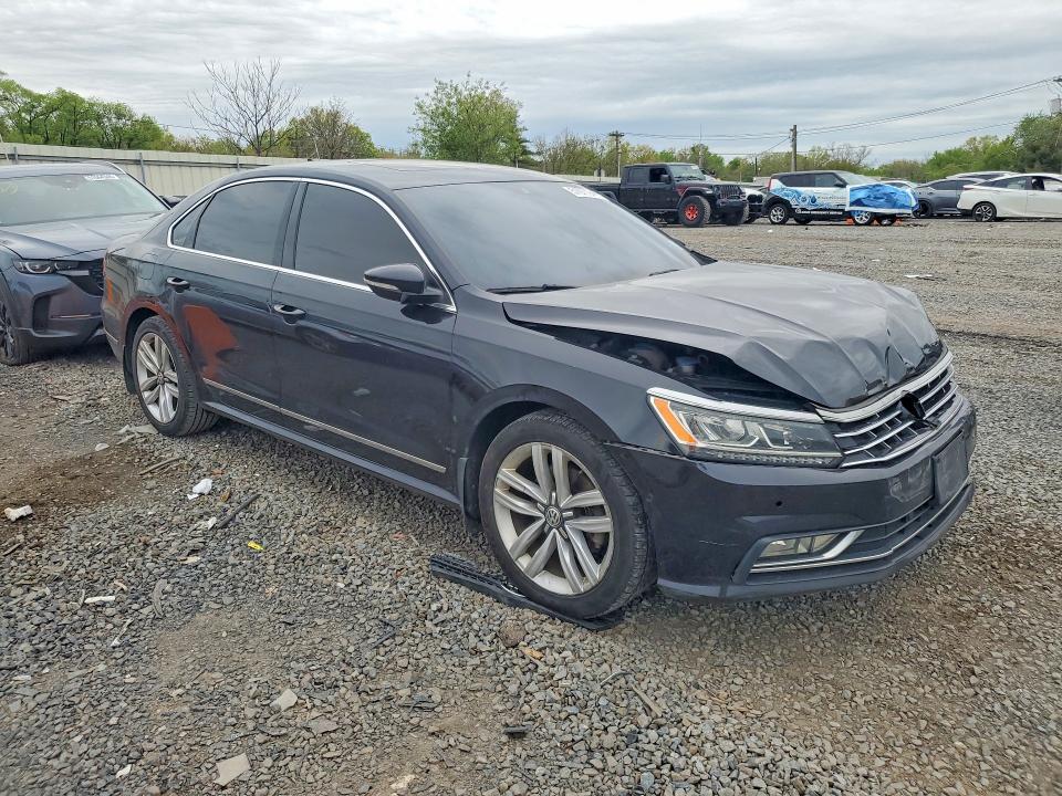 Продаж на аукціоні авто 2017 Volkswagen Passat, vin: 1VWCT7A35HC071255, номер лоту: 51671946