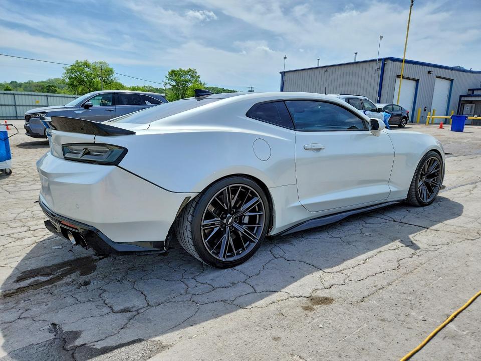 Aukcja sprzedaży 2018 Chevrolet Camaro, vin: 1G1FK1R65J0126205, numer aukcji: 49609556