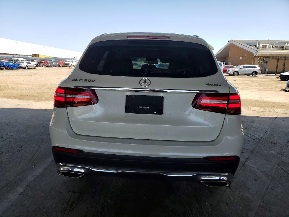 2017 Mercedes-benz Glc 300 4matic მანქანა იყიდება აუქციონზე, vin: WDC0G4KB7HF268046, აუქციონის ნომერი: 48003256