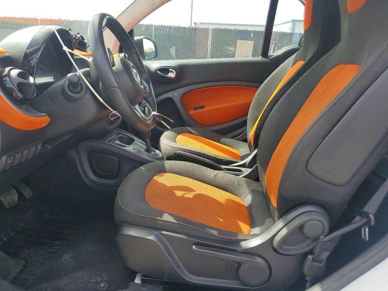 Aukcja sprzedaży 2017 Smart Fortwo, vin: WMEFJ9BA1HK229984, numer aukcji: 48417796