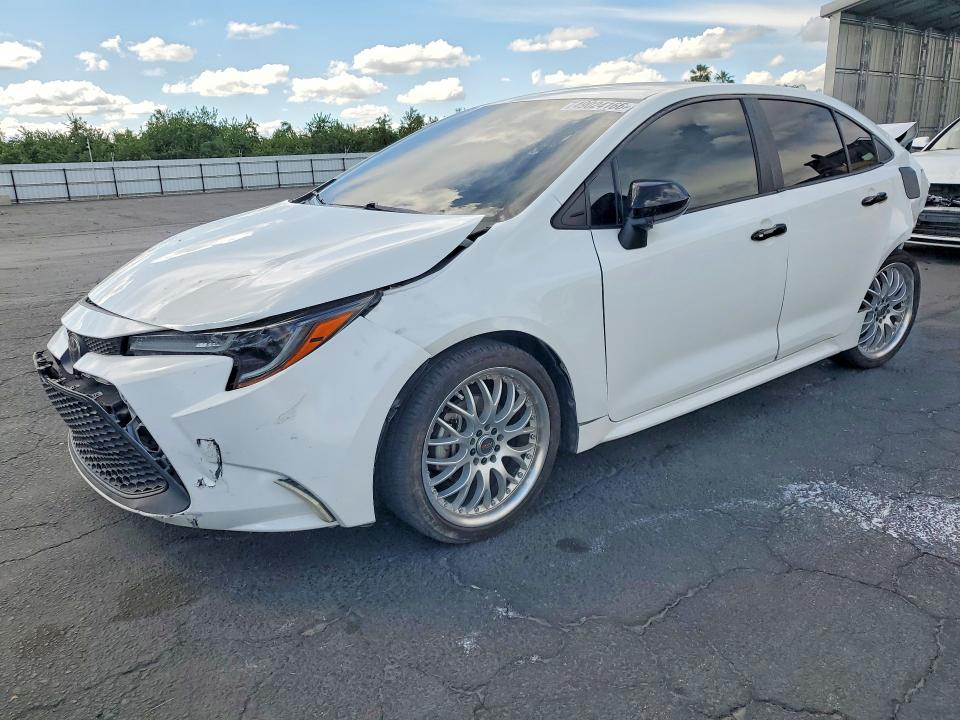 49024166 :رقم المزاد ، 5YFEPRAE0LP105826 vin ، 2020 Toyota Corolla مزاد بيع