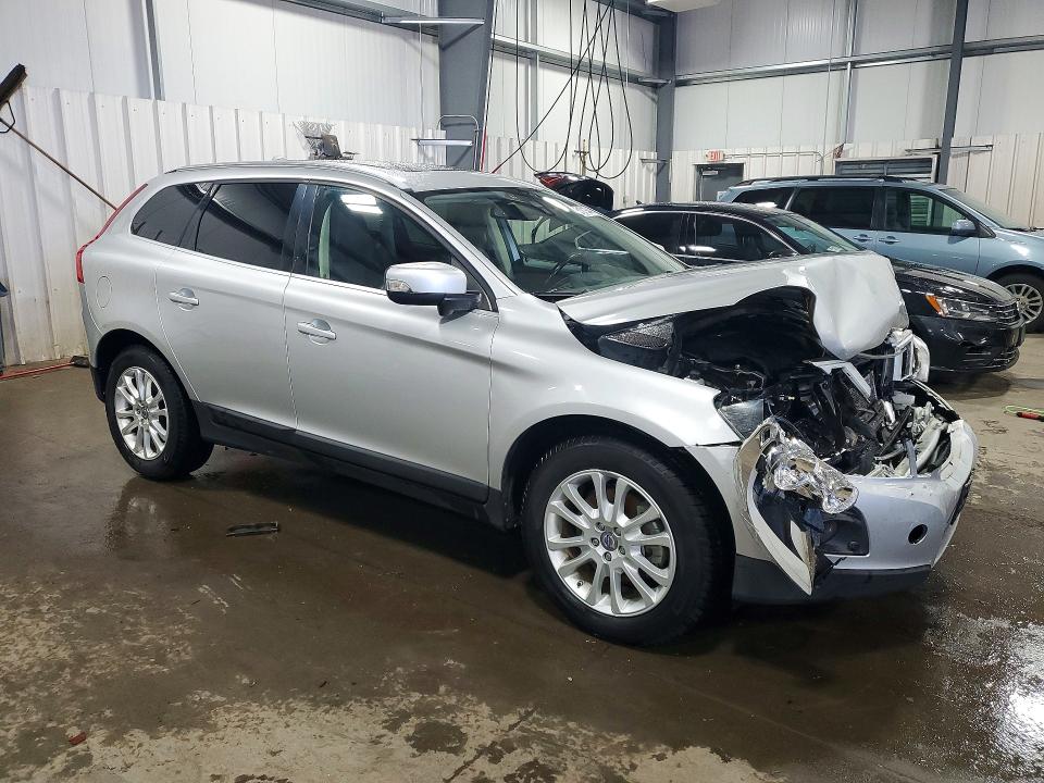 Продаж на аукціоні авто 2010 Volvo Xc60, vin: YV4992DZ3A2029609, номер лоту: 51619346