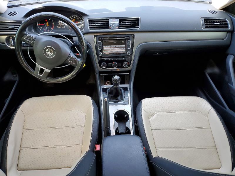 2015 Volkswagen Passat მანქანა იყიდება აუქციონზე, vin: 1VWBV7A38FC048829, აუქციონის ნომერი: 51677096
