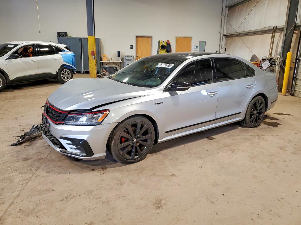 Продаж на аукціоні авто 2018 Volkswagen Passat, vin: 1VWJM7A39JC051441, номер лоту: 48759246