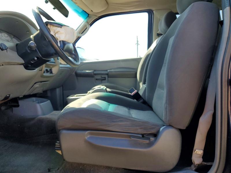48984026 :رقم المزاد ، 1FMZU70E43UB47589 vin ، 2003 Ford Explorer مزاد بيع