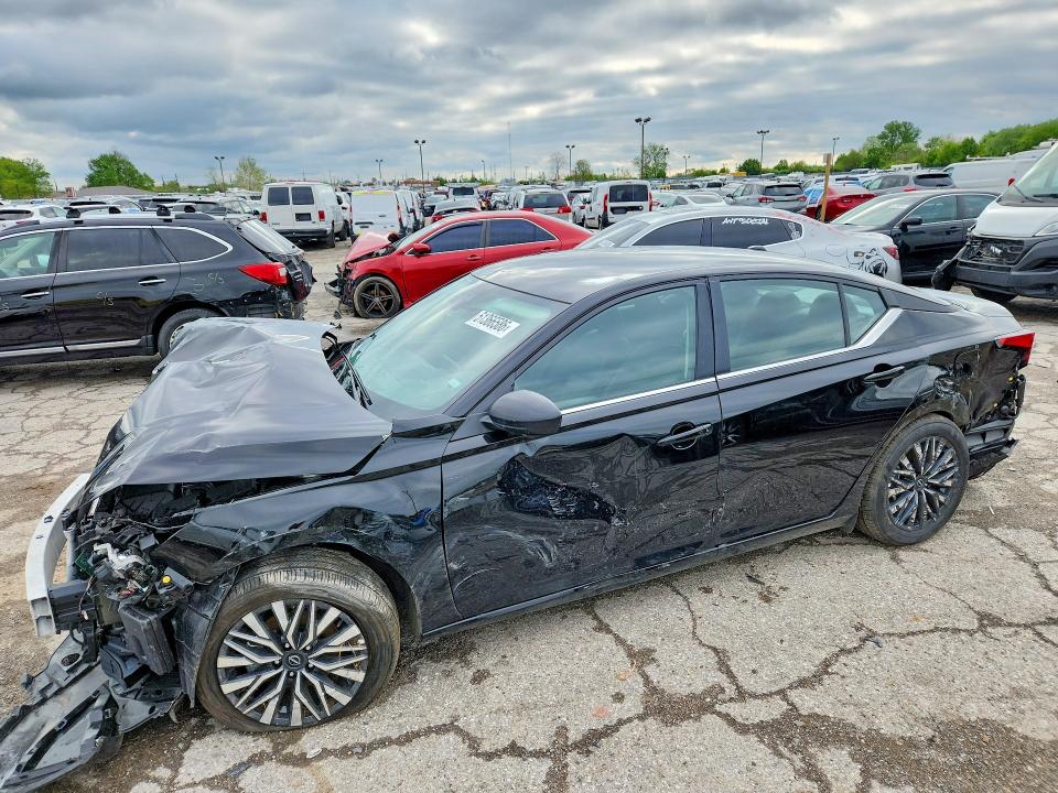 51366586 :رقم المزاد ، 1N4BL4DW6TN311225 vin ، 2026 Nissan Altima مزاد بيع
