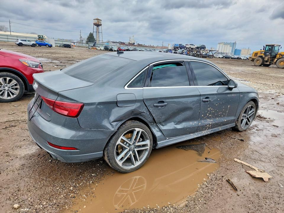 Продаж на аукціоні авто 2019 Audi A3, vin: WAUJEGFFXK1022446, номер лоту: 48330346