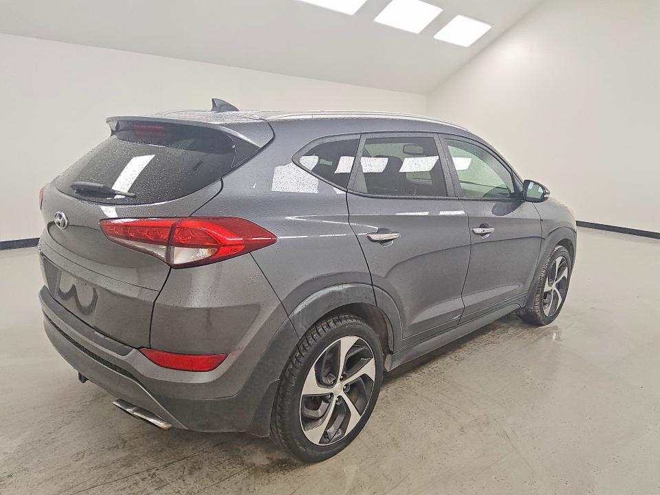 Продажа на аукционе авто 2016 Hyundai Tucson, vin: KM8J33A23GU199783, номер лота: 50476026