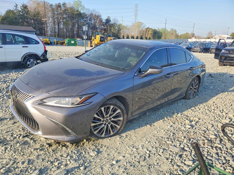 48223956 :رقم المزاد ، 58ADZ1B1XMU090313 vin ، 2021 Lexus Es 350 مزاد بيع